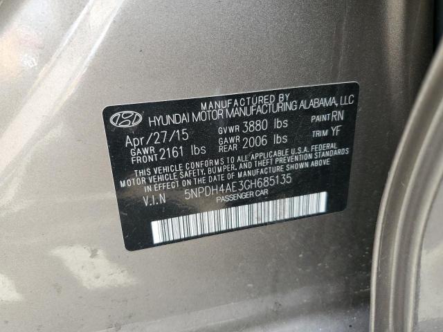 5NPDH4AE3GH685135 - 2016 HYUNDAI ELANTRA SE SILVER photo 13