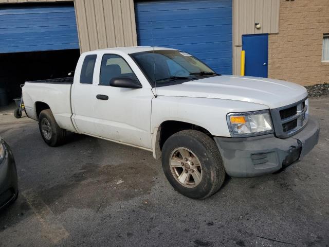 1D3HE32N78S590400 - 2008 DODGE DAKOTA SXT WHITE photo 4