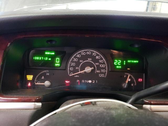 1LNHM81W53Y641445 - 2003 LINCOLN TOWN CAR EXECUTIVE TAN photo 9