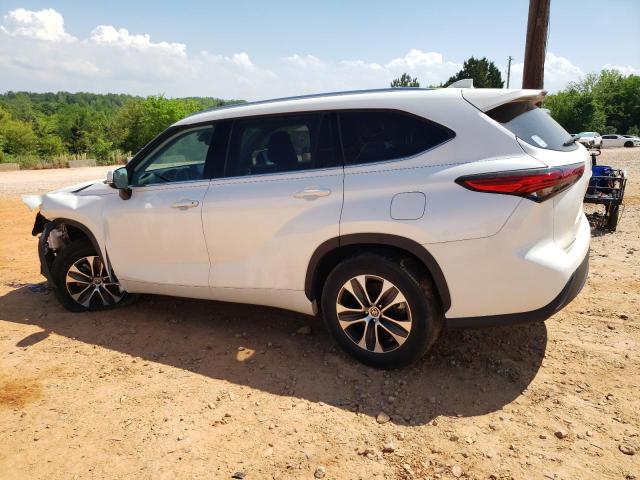5TDGZRAH5MS041918 - 2021 TOYOTA HIGHLANDER XLE WHITE photo 2