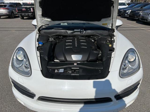 WP1AF2A27ELA44161 - 2014 PORSCHE CAYENNE WHITE photo 8