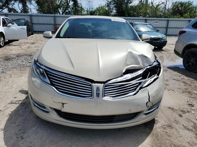 3LN6L2LU4GR631996 - 2016 LINCOLN MKZ HYBRID BEIGE photo 5