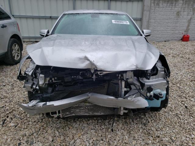 1G11C5SLXFF118877 - 2015 CHEVROLET MALIBU 1LT SILVER photo 5