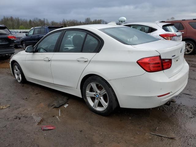 WBA3C3G58FNT51996 - 2015 BMW 320 I XDRIVE WHITE photo 2