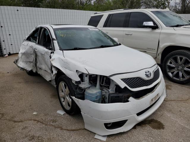 4T1BF3EK4AU518458 - 2010 TOYOTA CAMRY BASE WHITE photo 4