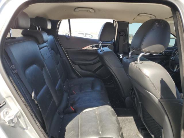 SJKCH5CP0JA056167 - 2018 INFINITI QX30 BASE Silber Foto 10