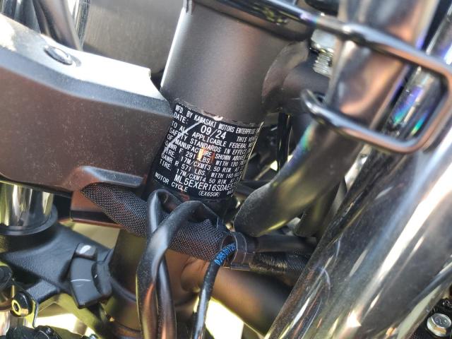ML5EXER16SDAE5720 - 2025 KAWASAKI EX650 R 黑色 照片 10