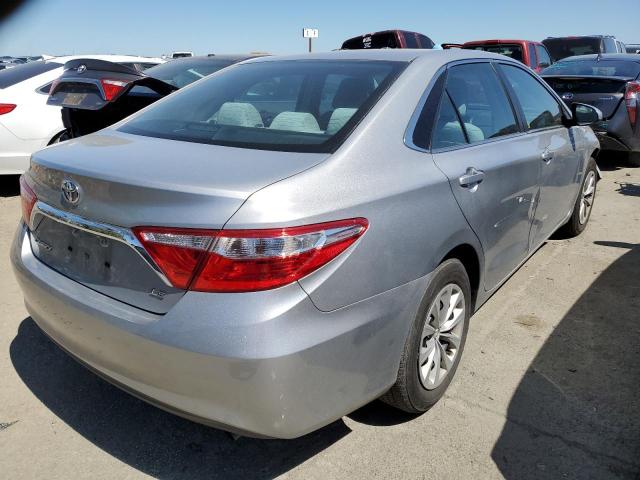 4T4BF1FK7GR533781 - 2016 TOYOTA CAMRY LE SILVER photo 3