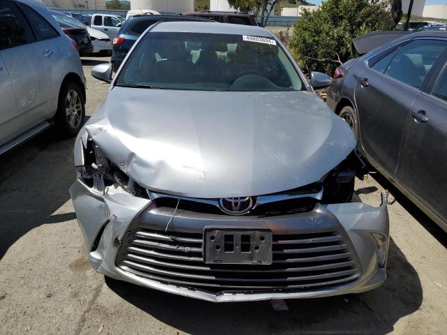 4T4BF1FK7GR533781 - 2016 TOYOTA CAMRY LE SILVER photo 5