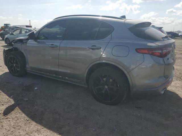 ZASPAKBN5M7D20449 - 2021 ALFA ROMEO STELVIO TI GRAY photo 2