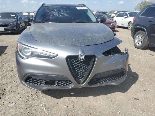 ZASPAKBN5M7D20449 - 2021 ALFA ROMEO STELVIO TI GRAY photo 5