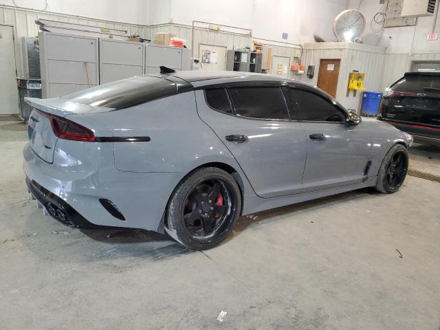 KNAE45LC4J6018493 - 2018 KIA STINGER GT1 GRAY photo 3