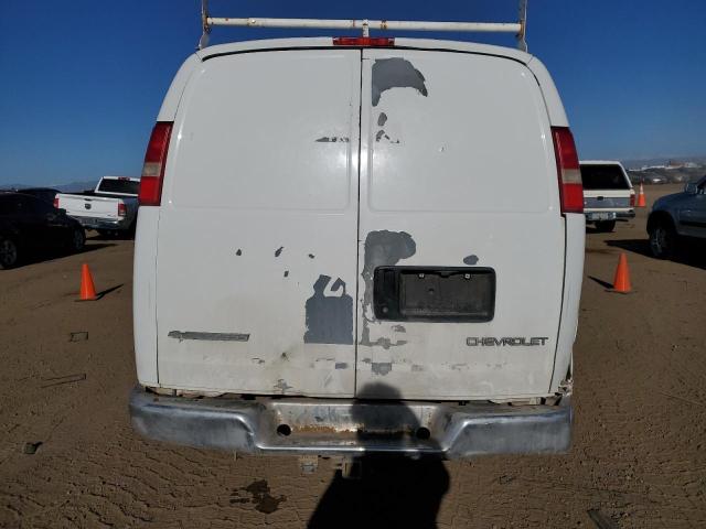 1GCFG15T641114146 - 2004 CHEVROLET EXPRESS G1 WHITE photo 6