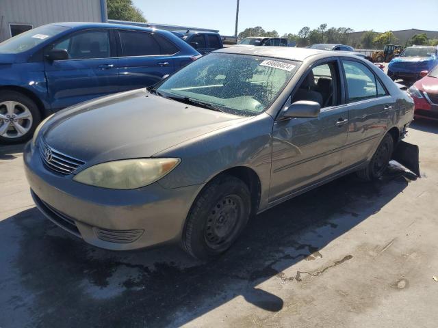 4T1BE32K16U746528 - 2006 TOYOTA CAMRY LE GRAY photo 1