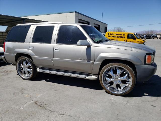 1GYEK13R6YR165889 - 2000 CADILLAC ESCALADE CREAM photo 4