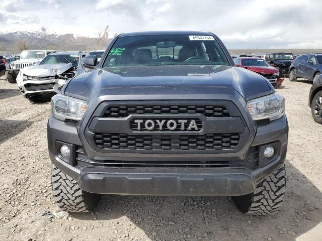 3TMCZ5AN5HM120671 - 2017 TOYOTA TACOMA DOUBLE CAB BLACK photo 5