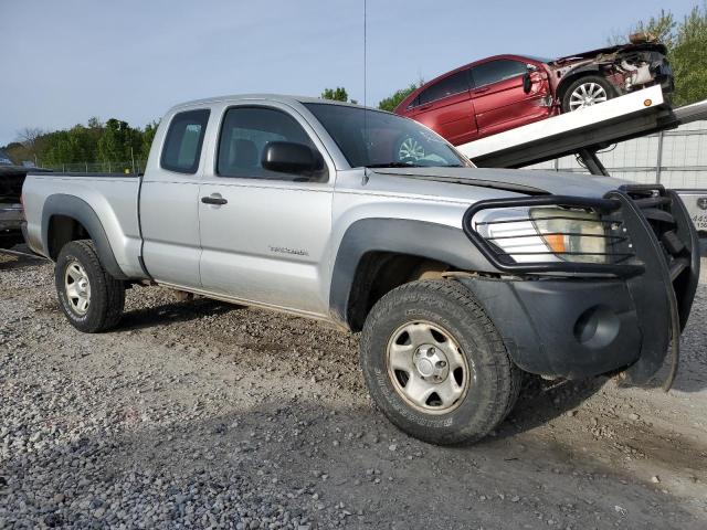 5TETX62N56Z159416 - 2006 TOYOTA TACOMA PRERUNNER ACCESS CAB SILVER photo 4