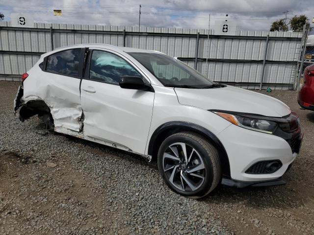 3CZRU5H15MM703743 - 2021 HONDA HR-V SPORT WHITE photo 4