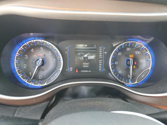 2C4RC1BG4JR211577 - 2018 CHRYSLER PACIFICA TOURING L WHITE photo 9