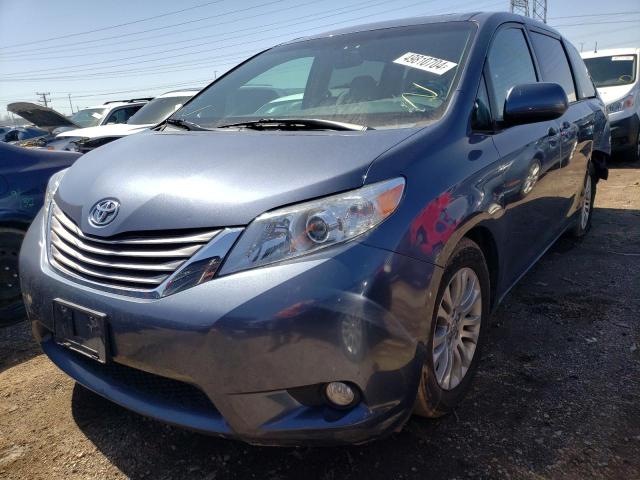 2015 TOYOTA SIENNA XLE, 