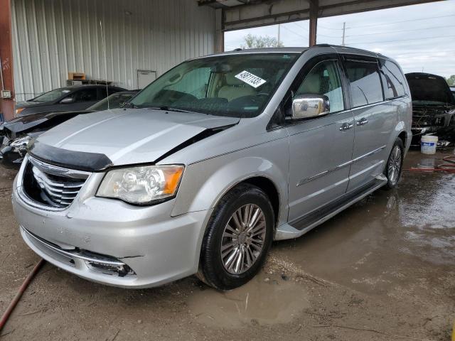 2A4RR6DG5BR758605 - 2011 CHRYSLER TOWN & COU LIMITED SILVER photo 1