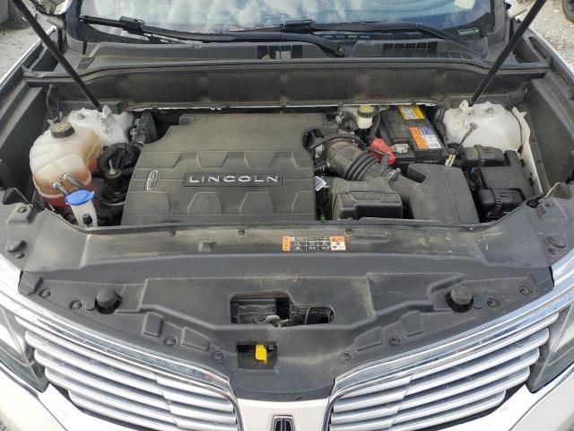 2LMTJ8LR1GBL70028 - 2016 LINCOLN MKX RESERVE 白色 照片 12