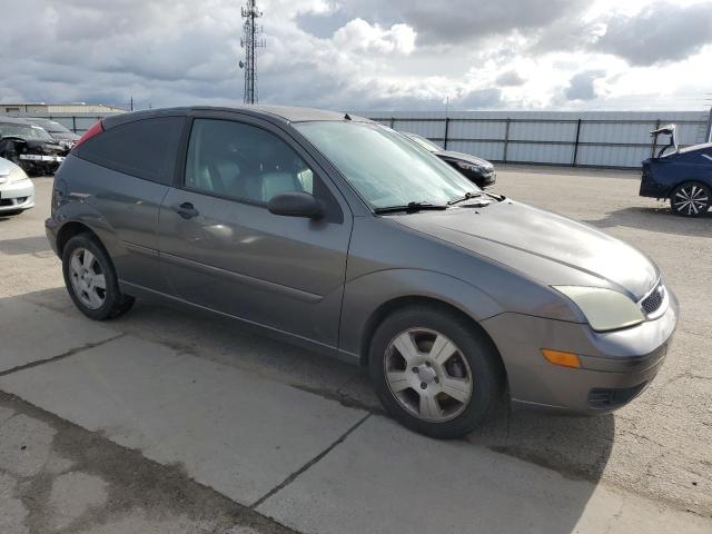 1FAHP31N07W319387 - 2007 FORD FOCUS ZX3 GRAY photo 4