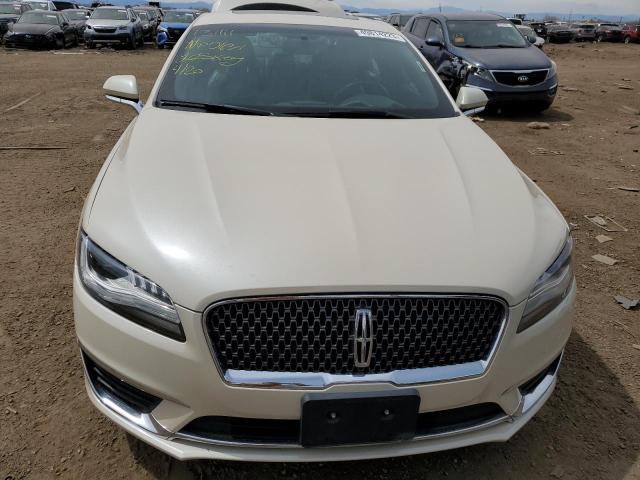 3LN6L5F91JR610927 - 2018 LINCOLN MKZ RESERVE თეთრი ფოტო 5