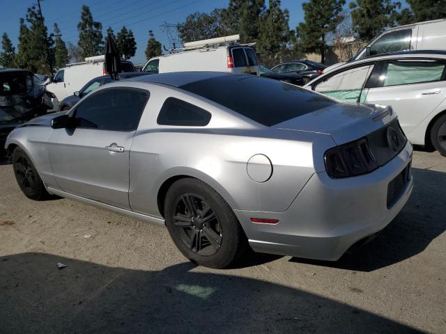 1ZVBP8AM7E5239671 - 2014 FORD MUSTANG SILVER photo 2