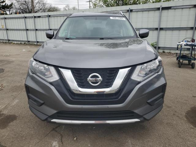 KNMAT2MT7HP550245 - 2017 NISSAN ROGUE S GRAY photo 5