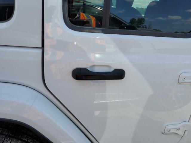 1C4JJXP66NW271962 - 2022 JEEP WRANGLER U SAHARA 4XE WHITE photo 11