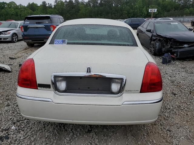 1LNHM81W76Y601503 - 2006 LINCOLN TOWN CAR SIGNATURE WHITE photo 6