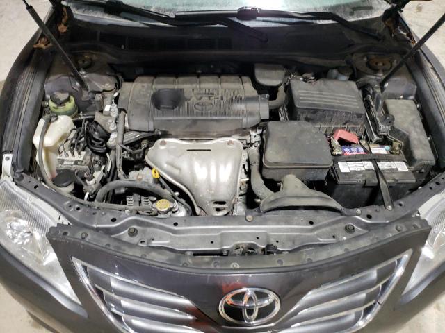 4T4BF3EK1BR148366 - 2011 TOYOTA CAMRY BASE GRAY photo 11