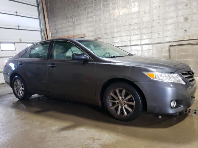 4T4BF3EK1BR148366 - 2011 TOYOTA CAMRY BASE GRAY photo 4