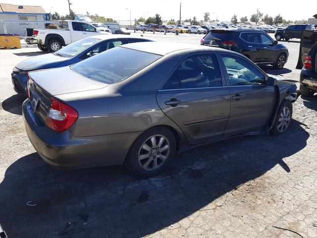 4T1BE32K22U583690 - 2002 TOYOTA CAMRY LE CHARCOAL photo 3