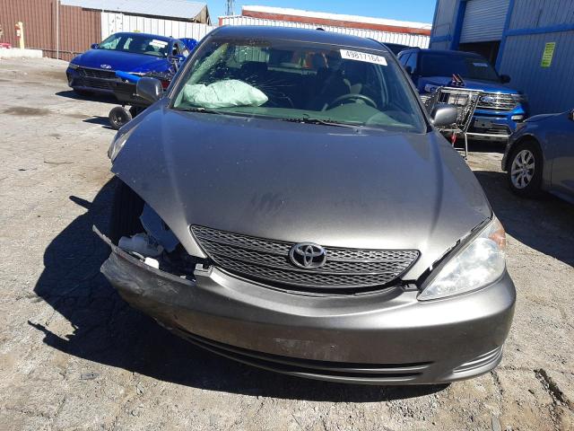 4T1BE32K22U583690 - 2002 TOYOTA CAMRY LE CHARCOAL photo 5