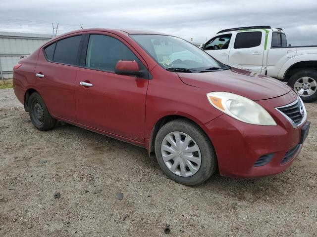 3N1CN7AP9DL845153 - 2013 NISSAN VERSA S RED photo 4