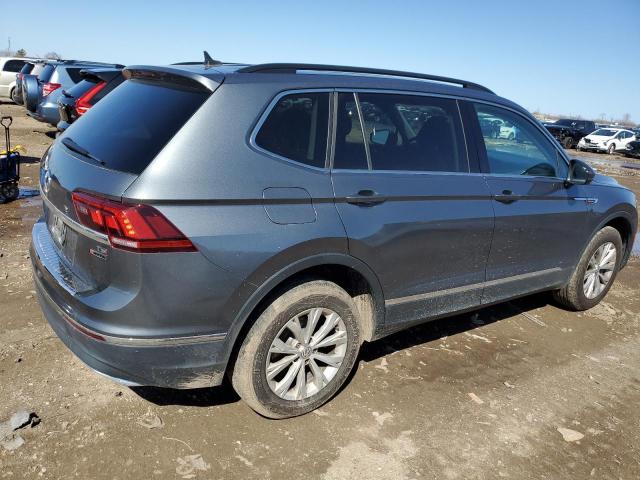 3VV2B7AX4JM048446 - 2018 VOLKSWAGEN TIGUAN SE GRAY photo 3