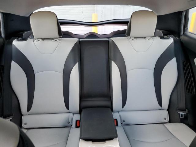 JTDKARFP8J3071543 - 2018 TOYOTA PRIUS PRIM 白色 照片 10