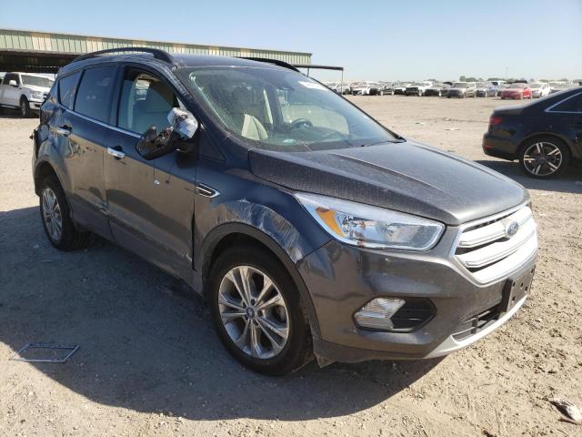 1FMCU0GD1JUD07564 - 2018 FORD ESCAPE SE GRAY photo 4