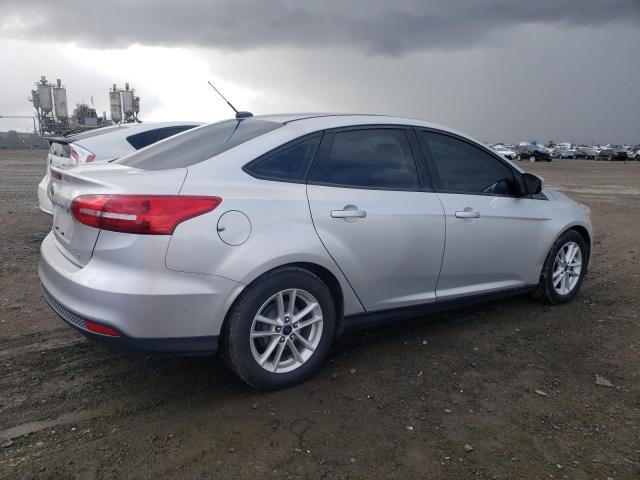 1FADP3F28FL204114 - 2015 FORD FOCUS SE WHITE photo 3