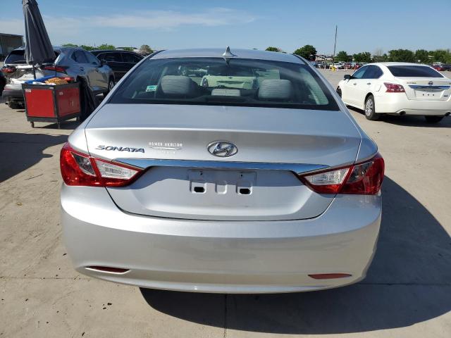 5NPEB4ACXBH102363 - 2011 HYUNDAI SONATA GLS SILVER photo 6