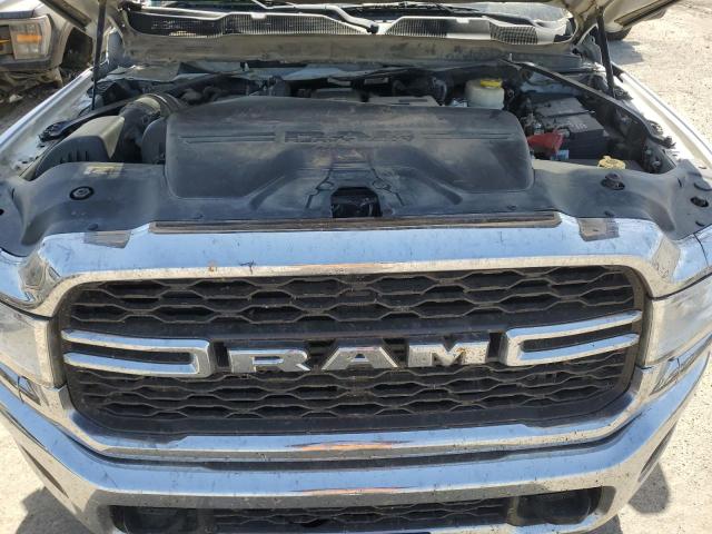 3C6UR5CL5KG685578 - 2019 RAM 2500 TRADESMAN WHITE photo 11