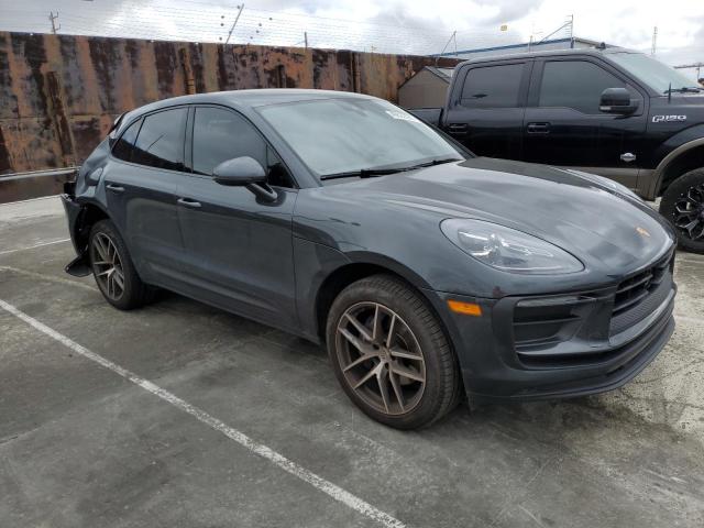 WP1AA2A58PLB19672 - 2023 PORSCHE MACAN BASE GRAY photo 4