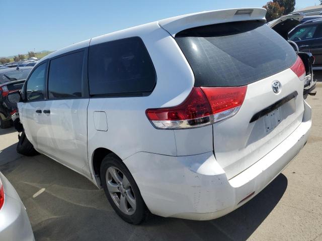 5TDZK3DC0CS177446 - 2012 TOYOTA SIENNA WHITE photo 2