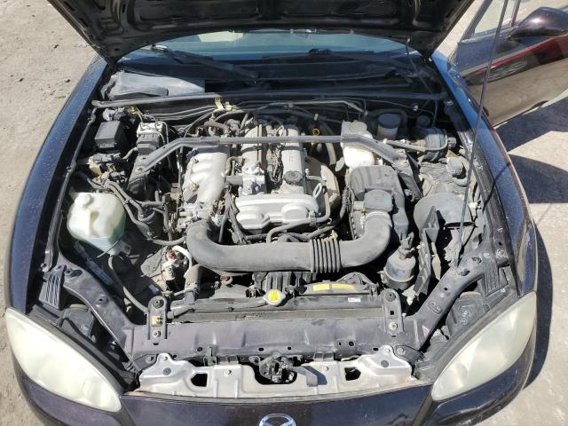 JM1NB353340401035 - 2004 MAZDA MX-5 MIATA BASE BURGUNDY photo 11