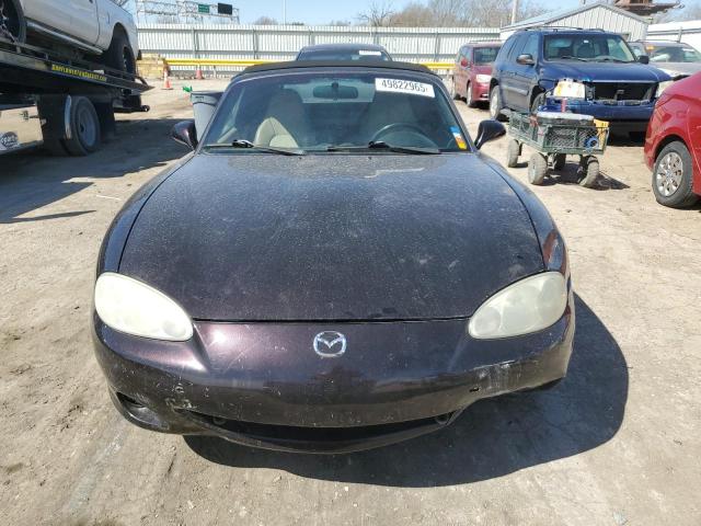 JM1NB353340401035 - 2004 MAZDA MX-5 MIATA BASE BURGUNDY photo 5