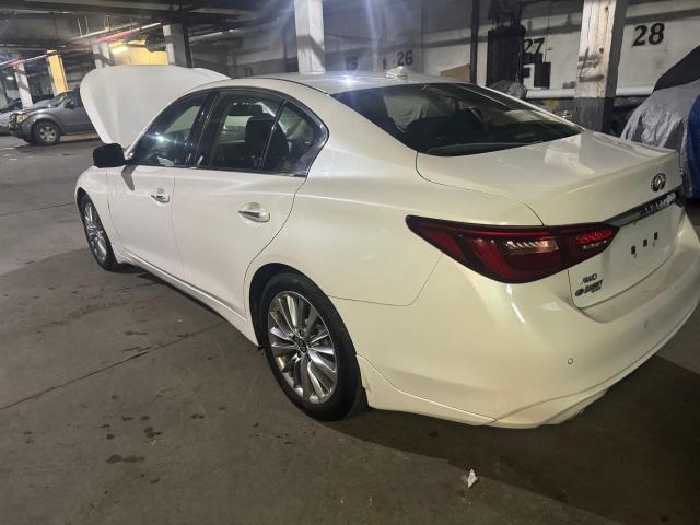 JN1EV7AR3JM434178 - 2018 INFINITI Q50 LUXE WHITE photo 3