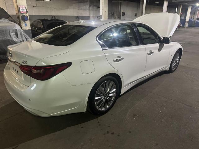 JN1EV7AR3JM434178 - 2018 INFINITI Q50 LUXE WHITE photo 4