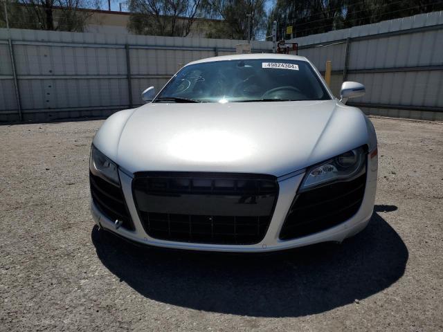 WUAANAFG9AN000196 - 2010 AUDI R8 SILVER photo 5